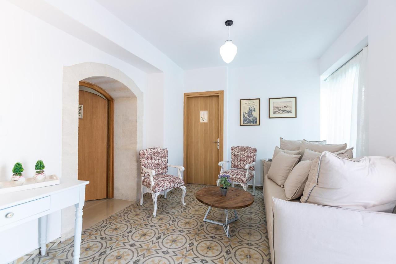 Sissi Boutique Villa Pigi  Bagian luar foto