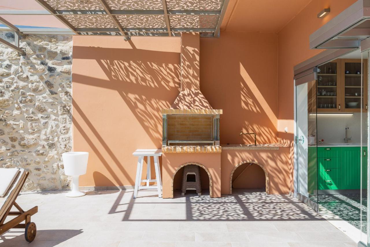 Sissi Boutique Villa Pigi  Bagian luar foto